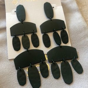 Kendra Scott	Emmett Earring